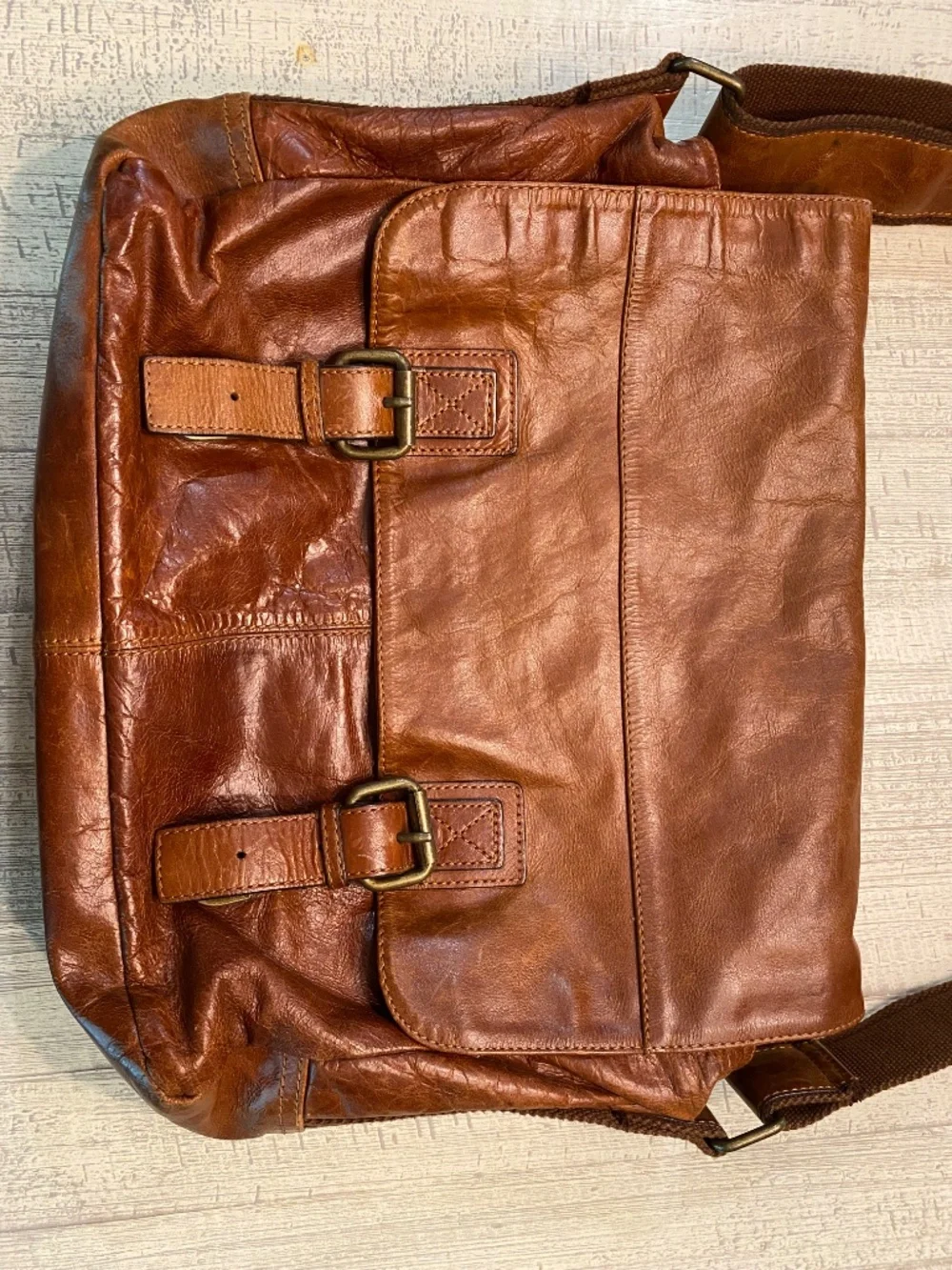 Vintage Brown Leather Fossil Messenger Laptop Bag